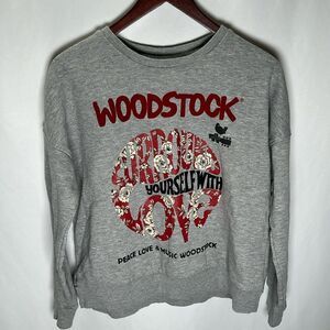 Women’s Woodstock crop sweatshirt M